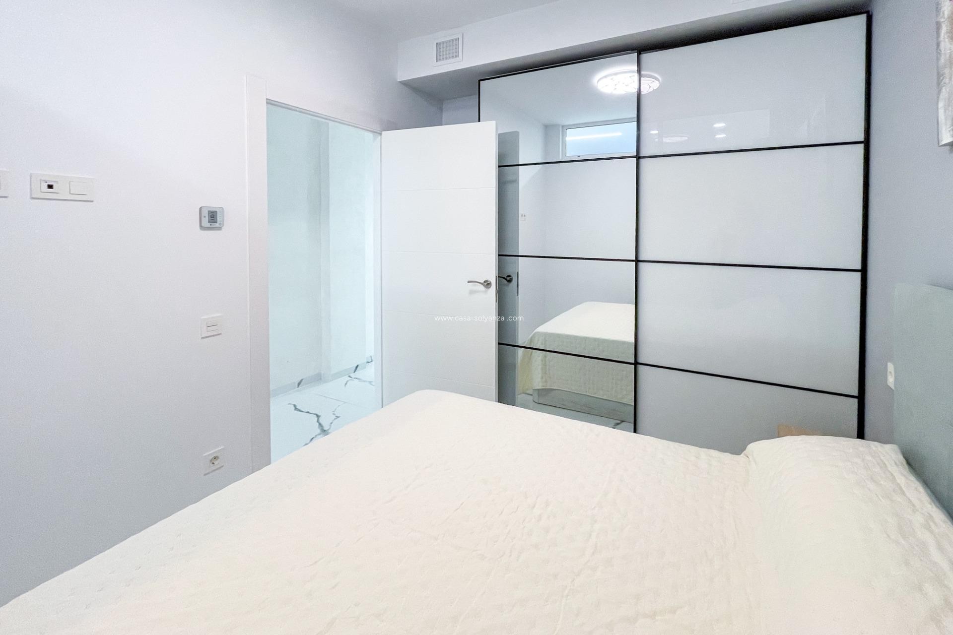 Wiederverkauf - Wohnung - Torrevieja - Playa del Cura