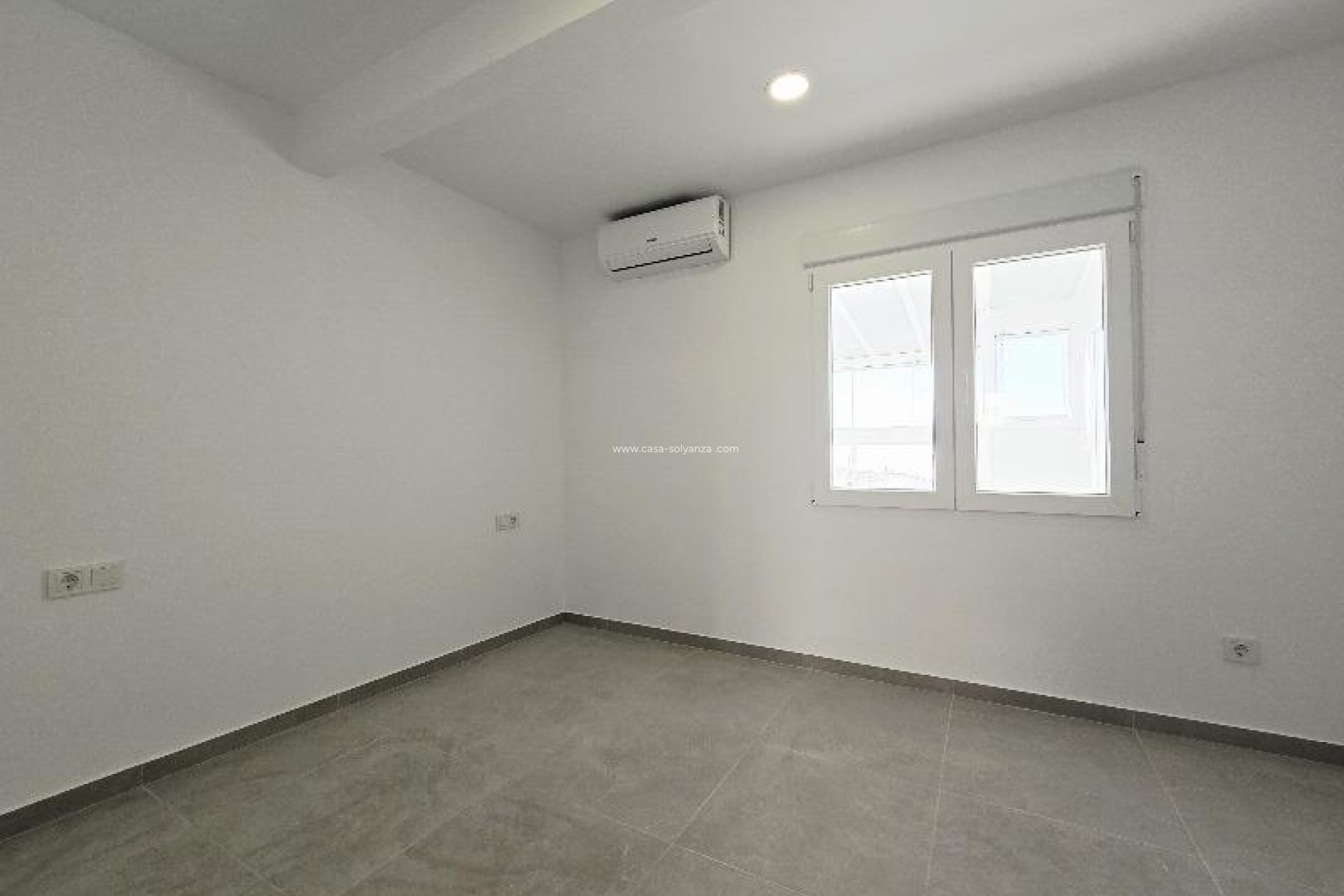 Wiederverkauf - Wohnung - Torrevieja - Playa del Cura