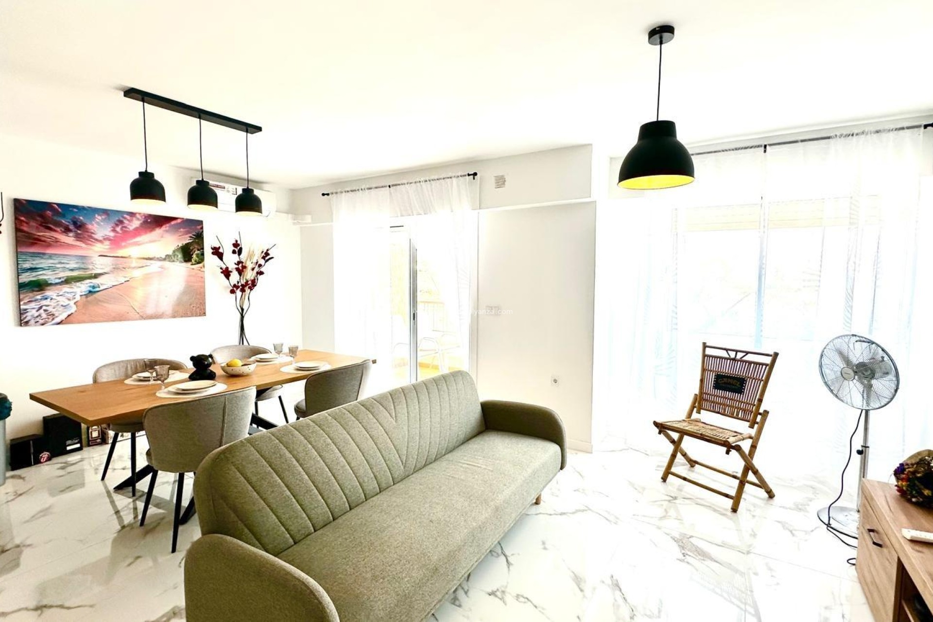 Wiederverkauf - Wohnung - Torrevieja - Punta Prima