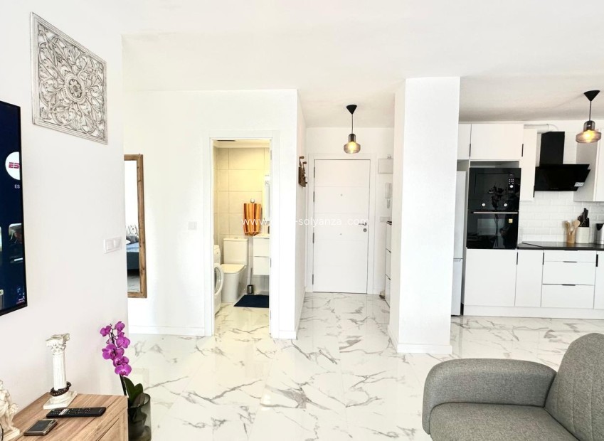 Wiederverkauf - Wohnung - Torrevieja - Punta Prima