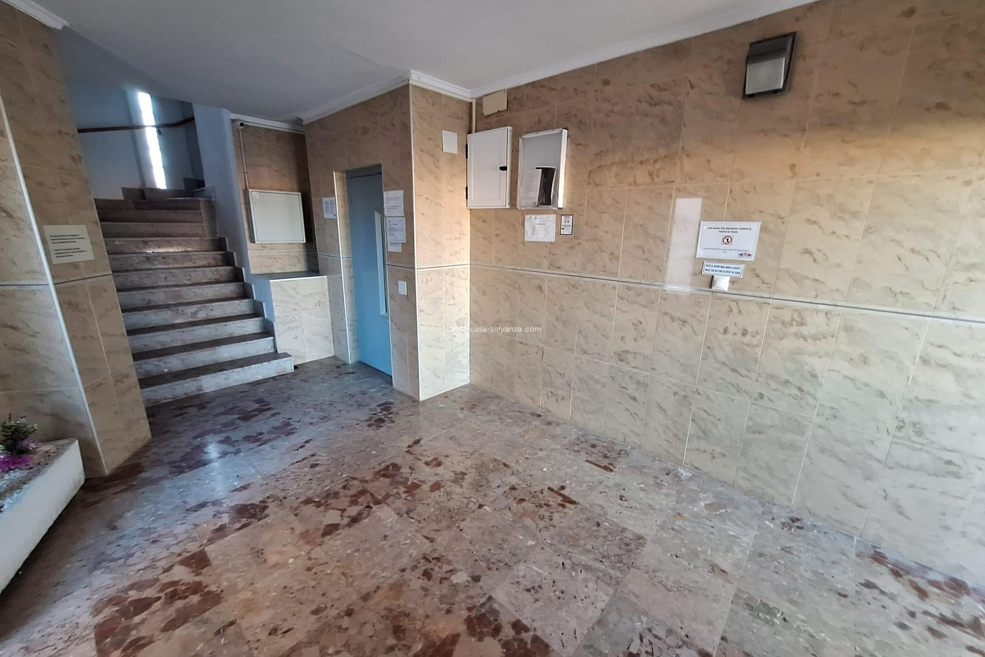 Wiederverkauf - Wohnung - Torrevieja - Torrejón