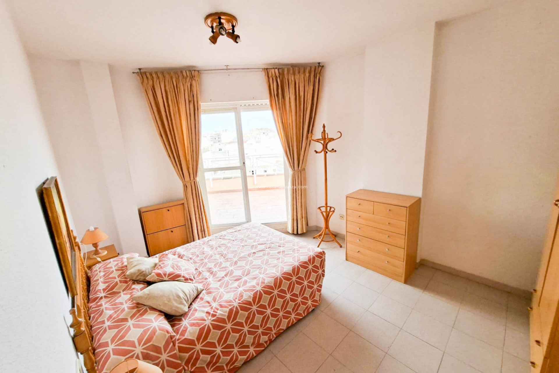 Wiederverkauf - Wohnung - Torrevieja - Torrevieja Centro