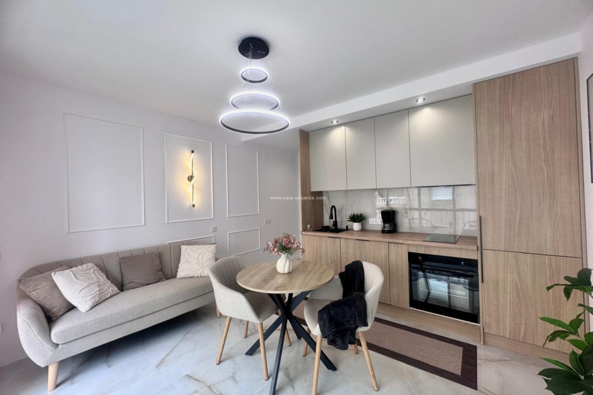 Wiederverkauf - Wohnung - Torrevieja - Torrevieja Centro