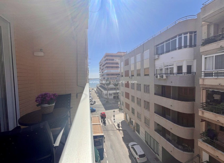 Wiederverkauf - Wohnung - Torrevieja - Torrevieja Centro