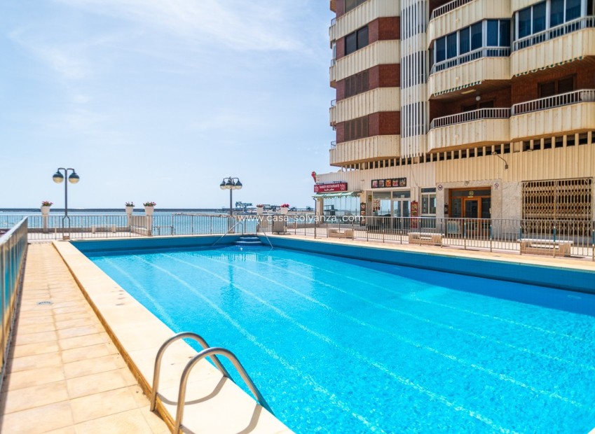 Wiederverkauf - Wohnung - Torrevieja - Torrevieja Centro