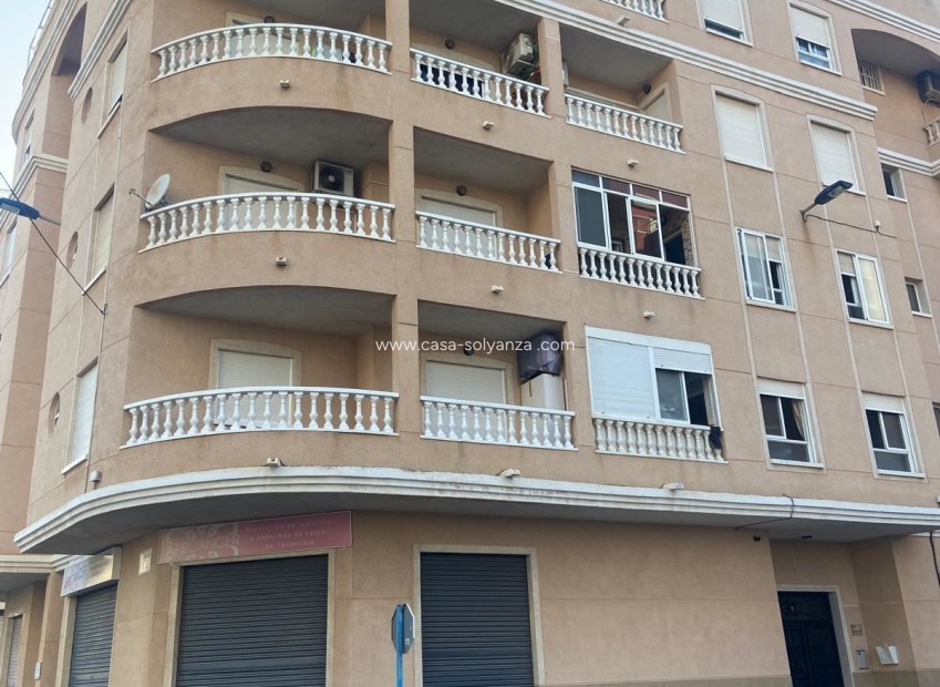 Wiederverkauf - Wohnung - Torrevieja - Torrevieja Centro