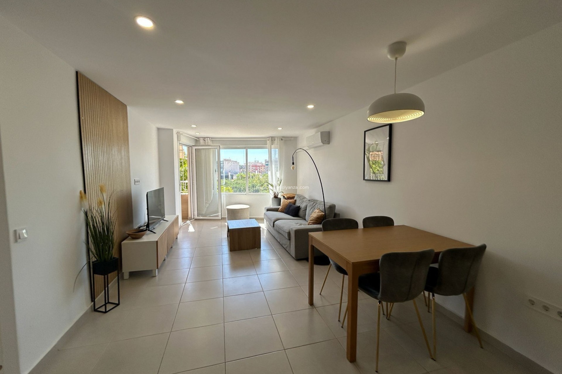 Wiederverkauf - Wohnung - Torrevieja - Torrevieja Centro