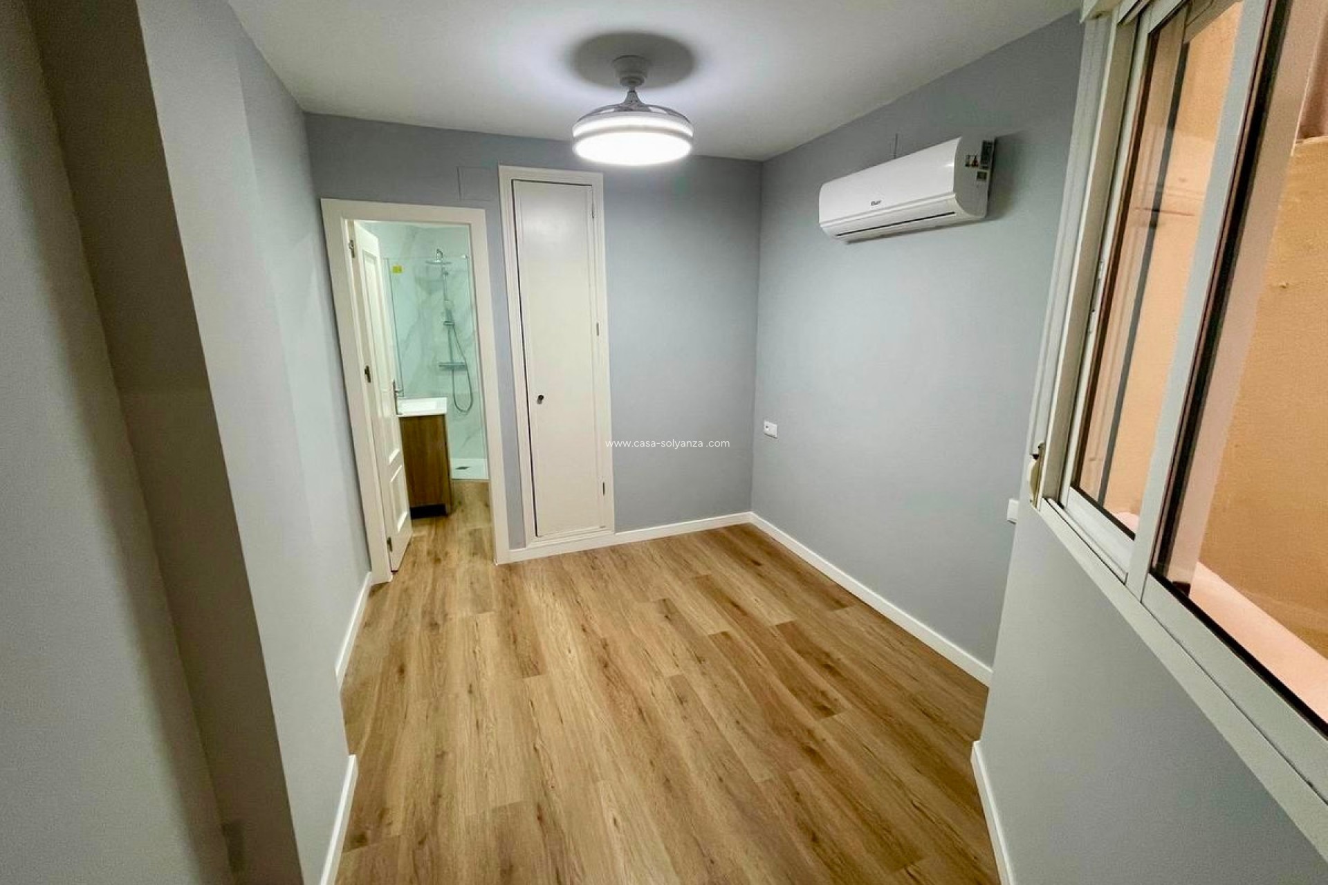 Wiederverkauf - Wohnung - Torrevieja - Torrevieja Centro