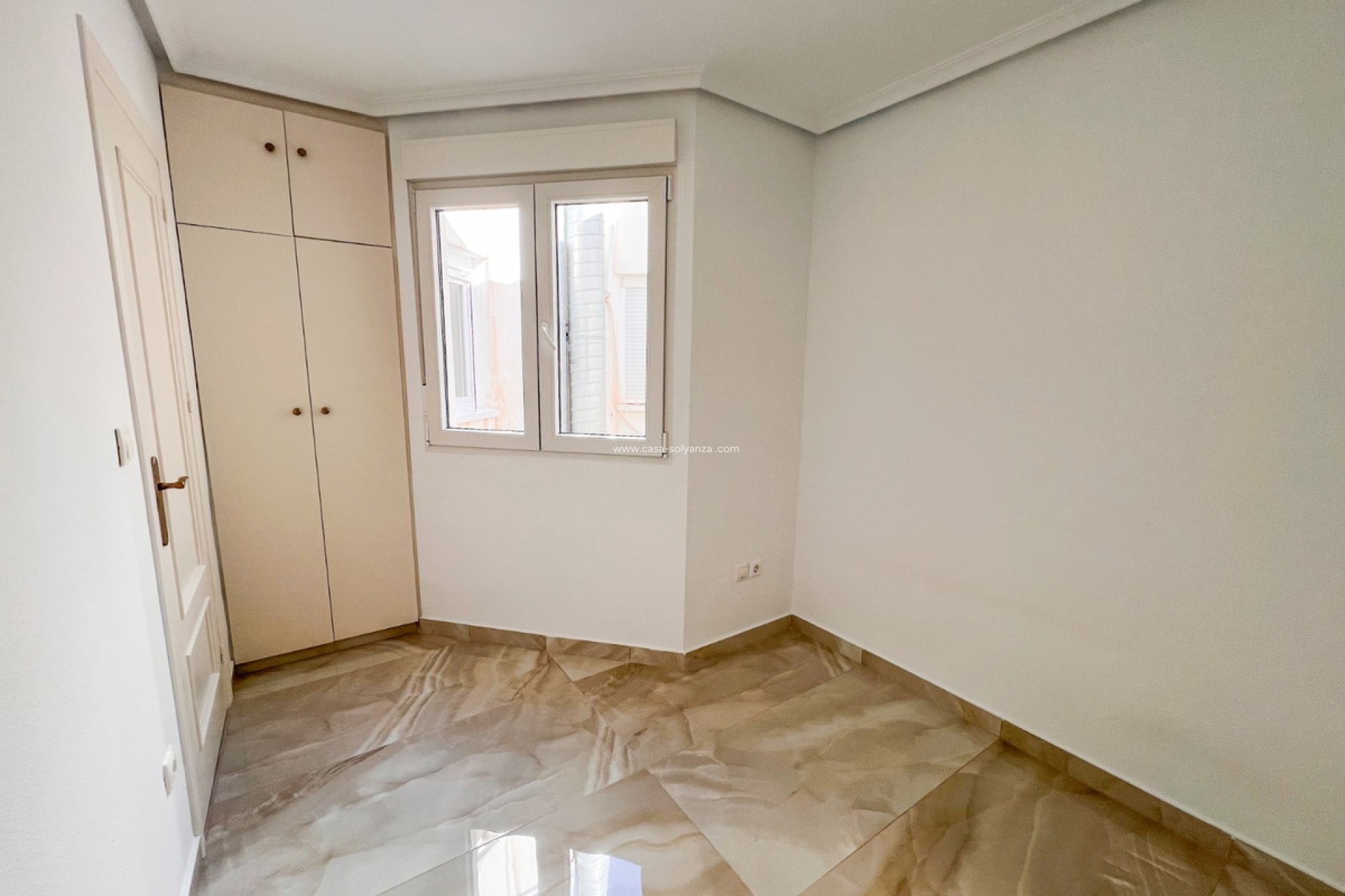 Wiederverkauf - Wohnung - Torrevieja - Torrevieja Centro