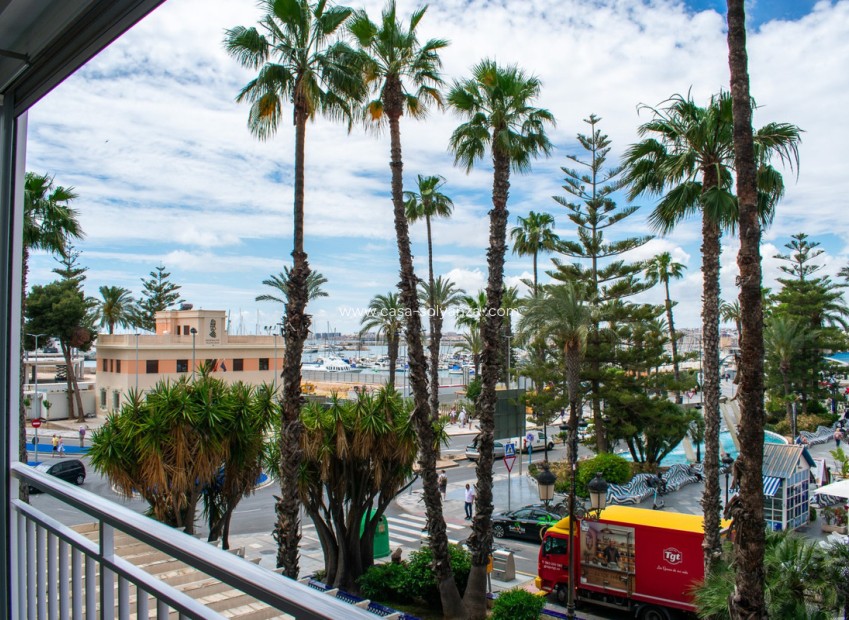 Wiederverkauf - Wohnung - Torrevieja - Torrevieja Centro