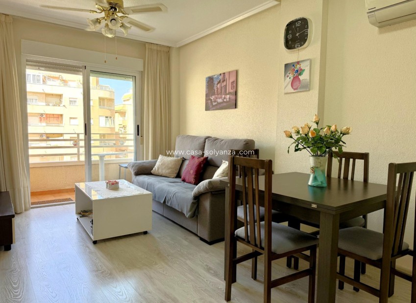 Wiederverkauf - Wohnung - Torrevieja - Torrevieja Centro