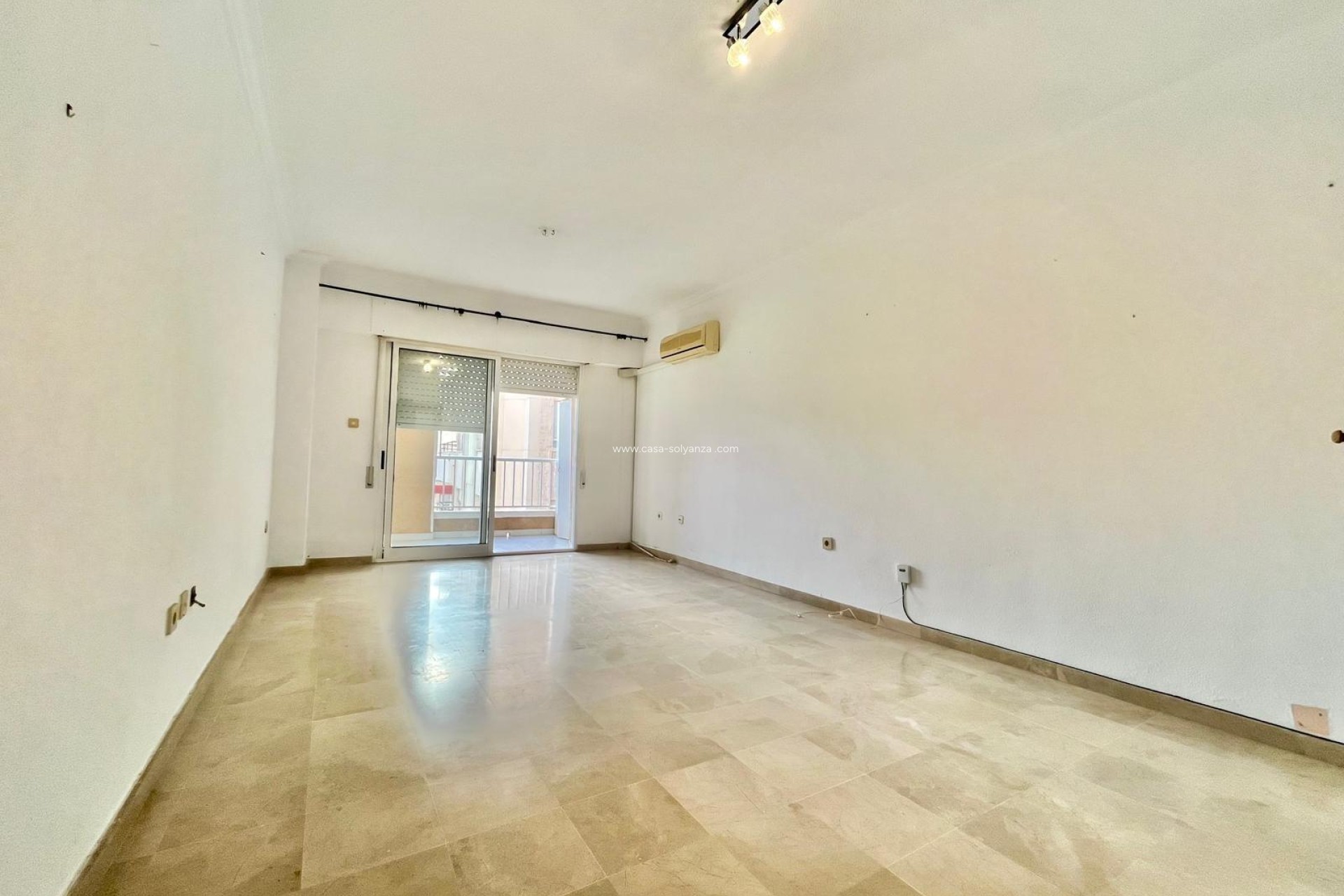 Wiederverkauf - Wohnung - Torrevieja