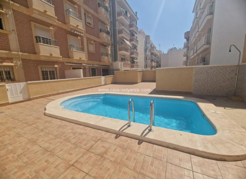 Wiederverkauf - Wohnung - Torrevieja