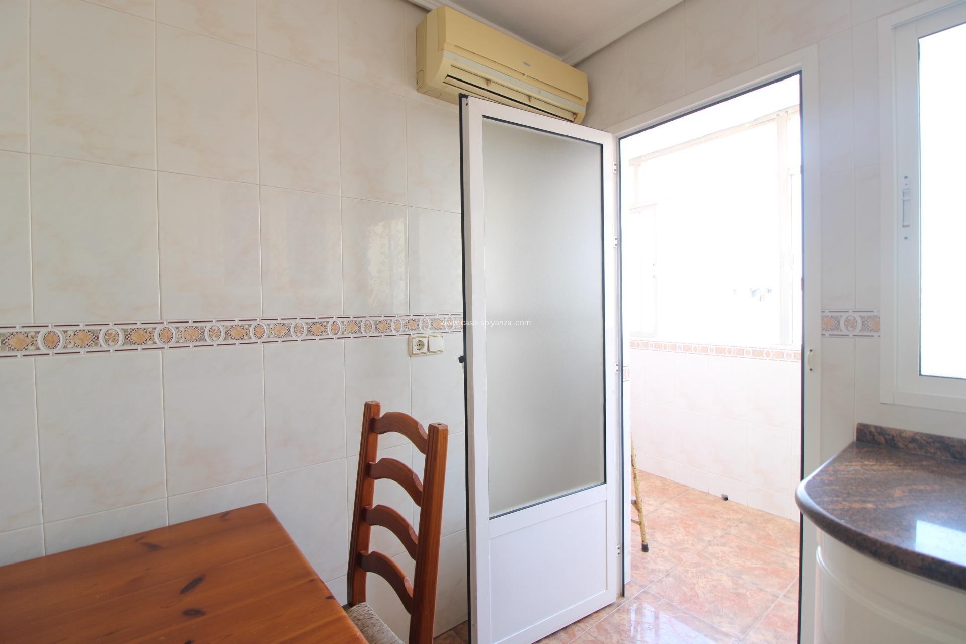 Wiederverkauf - Wohnung - Torrevieja