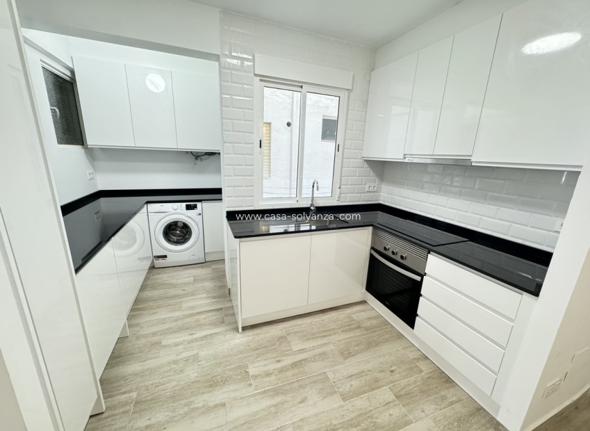 Wiederverkauf - Wohnung - Torrevieja