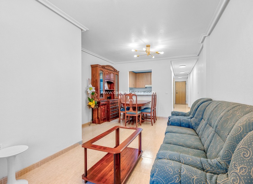 Wiederverkauf - Wohnung - Torrevieja