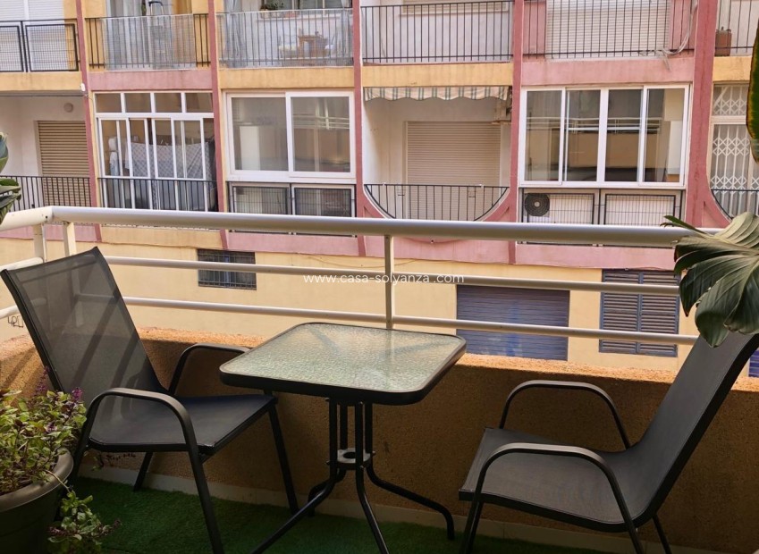 Wiederverkauf - Wohnung - Torrevieja