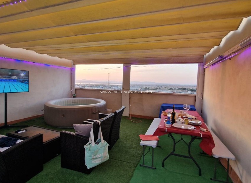 Wiederverkauf - Wohnung - Torrevieja