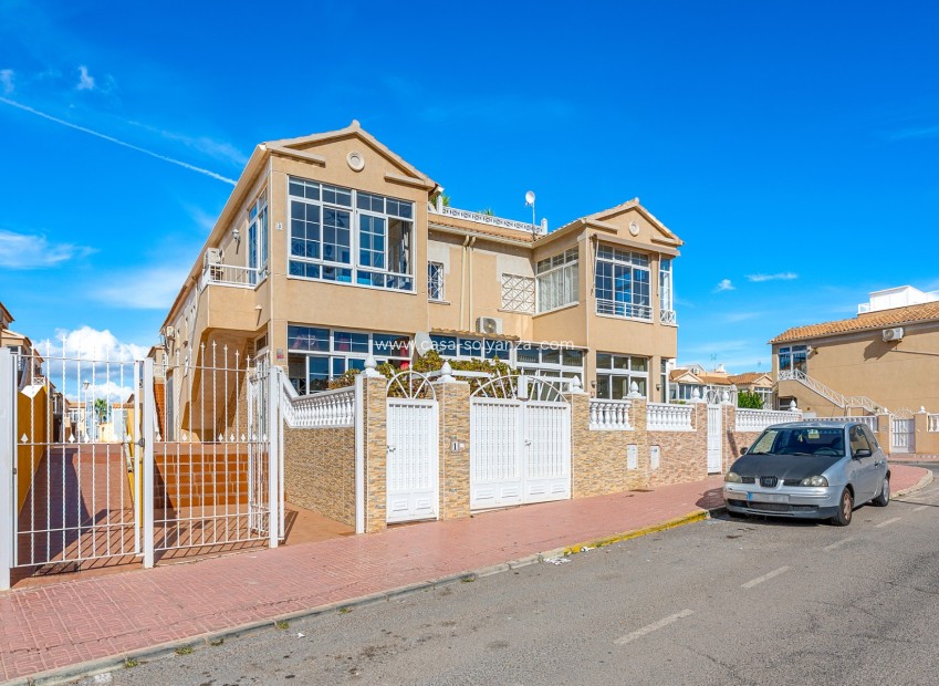 Wiederverkauf - Wohnung - Torrevieja