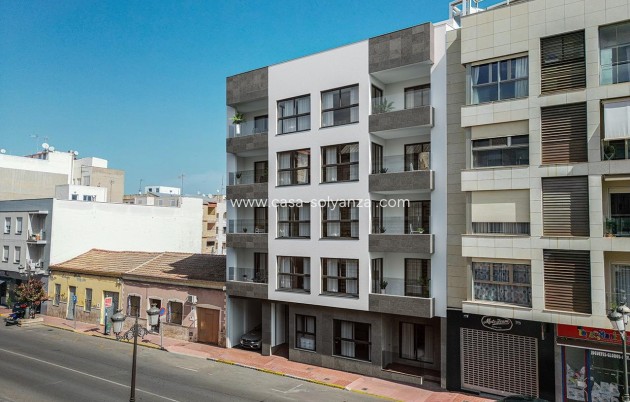 Wohnung - Neue Gebäude - Guardamar del Segura - Pueblo
