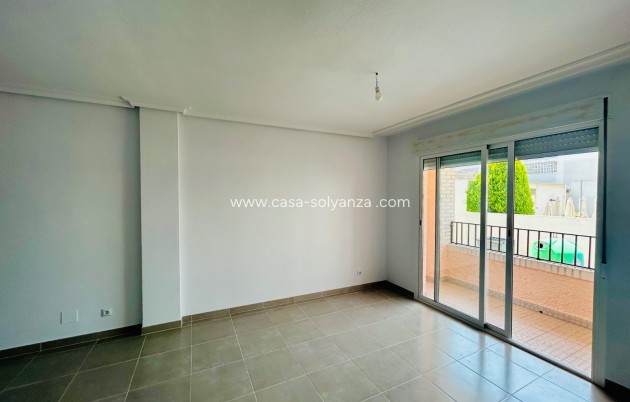 Wohnung - Wiederverkauf - Daya Nueva - Daya Nueva