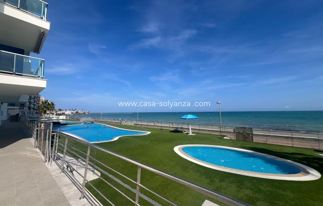 Wohnung - Wiederverkauf - La Manga del Mar Menor - La Manga