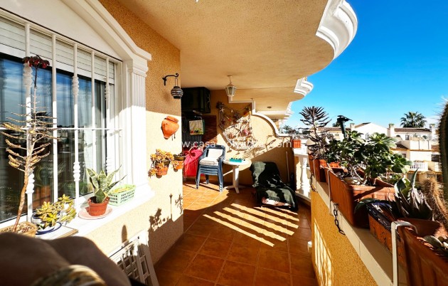 Wohnung - Wiederverkauf - Orihuela Costa - Costa Blanca