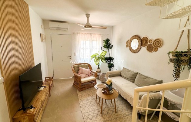 Wohnung - Wiederverkauf - Orihuela Costa - Costa Blanca