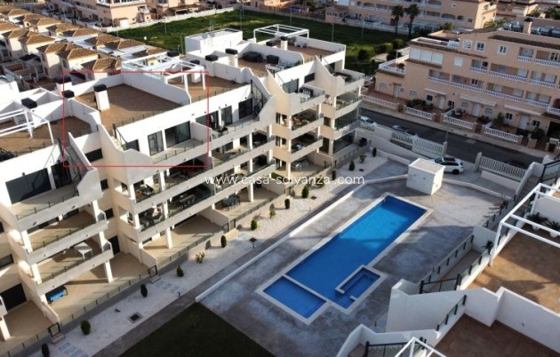 Wohnung - Wiederverkauf - Orihuela Costa - Orihuela Costa
