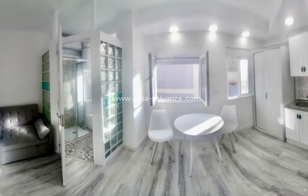 Wohnung - Wiederverkauf - Orihuela - Orihuela Ciudad