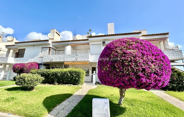 Wohnung - Wiederverkauf - Orihuela - Villamartin