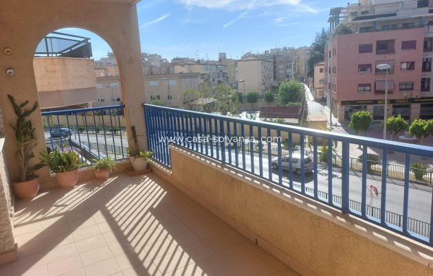 Wohnung - Wiederverkauf - Orihuela - Zona Centro