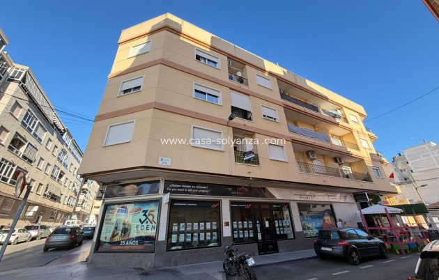 Wohnung - Wiederverkauf - Torrevieja - Center