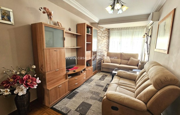 Wohnung - Wiederverkauf - Torrevieja - Center