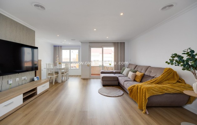 Wohnung - Wiederverkauf - Torrevieja - Center