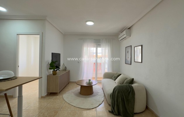Wohnung - Wiederverkauf - Torrevieja - Center