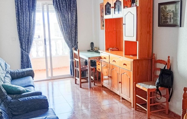 Wohnung - Wiederverkauf - Torrevieja - CSRES-94939