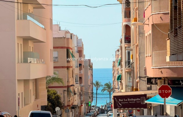 Wohnung - Wiederverkauf - Torrevieja - Estacion Autobuses