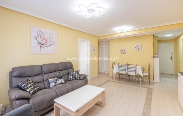 Wohnung - Wiederverkauf - Torrevieja - La Mata