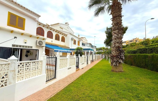 Wohnung - Wiederverkauf - Torrevieja - La Mata