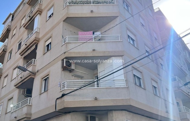 Wohnung - Wiederverkauf - Torrevieja - Playa de los Locos
