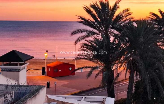 Wohnung - Wiederverkauf - Torrevieja - Playa de los Locos