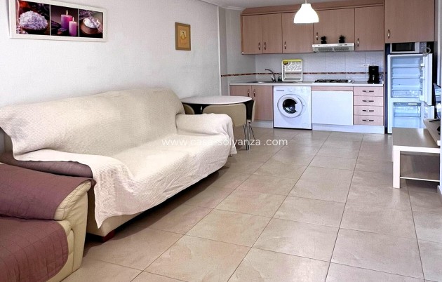 Wohnung - Wiederverkauf - Torrevieja - Playa de los Locos