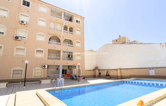 Wohnung - Wiederverkauf - Torrevieja - Playa de los Locos