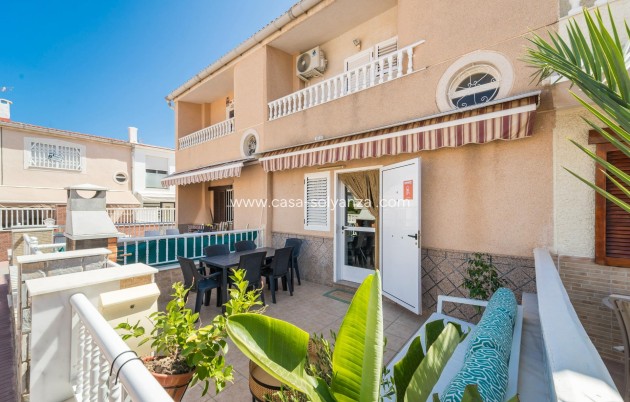 Wohnung - Wiederverkauf - Torrevieja - Playa De Los Naufragos