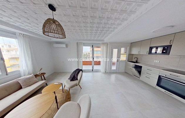 Wohnung - Wiederverkauf - Torrevieja - Playa del Acequión