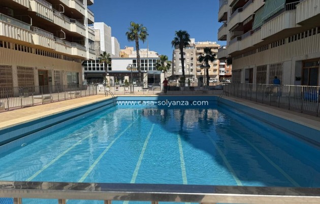 Wohnung - Wiederverkauf - Torrevieja - Playa del Acequión