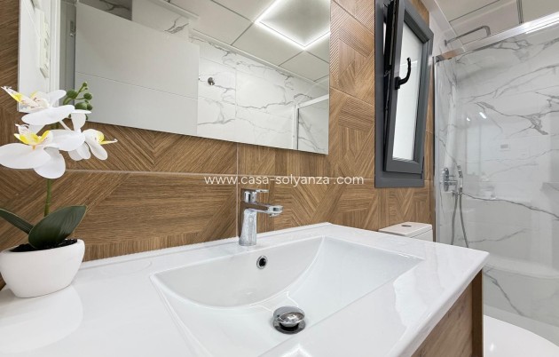 Wohnung - Wiederverkauf - Torrevieja - Playa del Cura