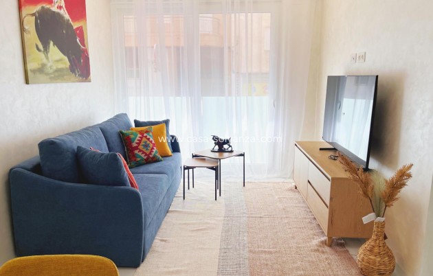 Wohnung - Wiederverkauf - Torrevieja - Playa del Cura