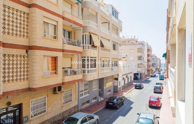 Wohnung - Wiederverkauf - Torrevieja - Playa del Cura